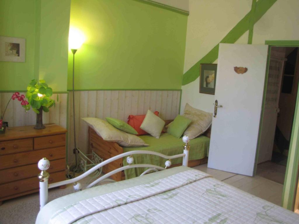 Chambres D'Hotes Les Pensees Douces 오세르 객실 사진